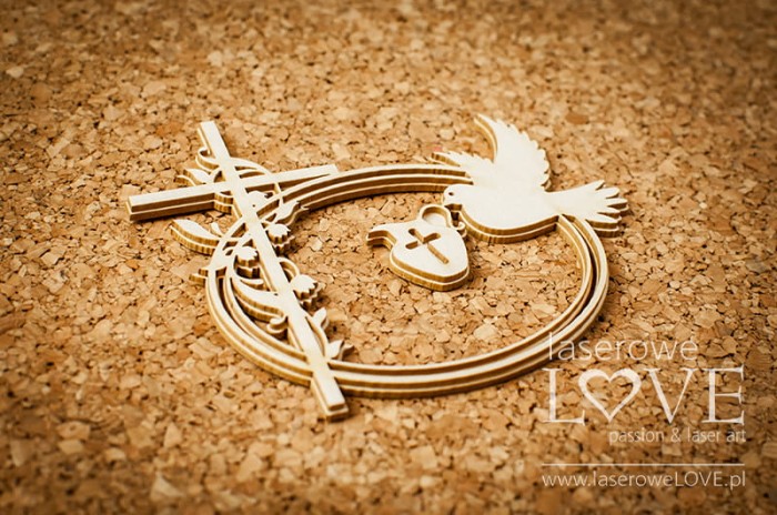 Ramka owalna z krzyżem i gołębiem_2.jpg