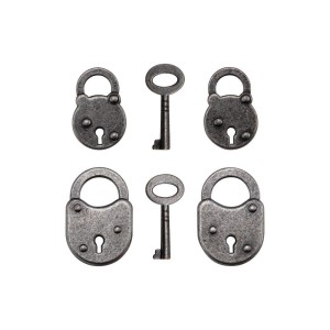 idea-ology-tim-holtz-halloween-adornments-locks-and-keys_1.jpg
