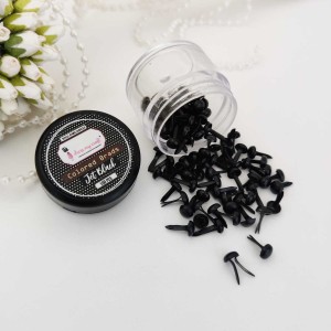 Ćwieki-dress-my-craft-brads-colored-powder-jet-black.jpg
