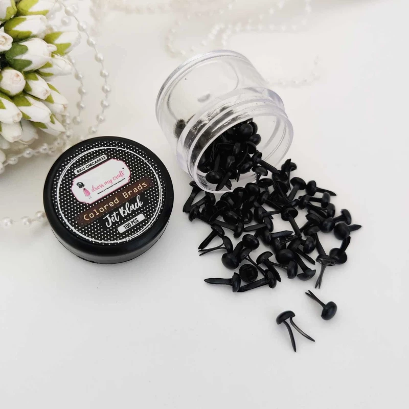 Ćwieki-dress-my-craft-brads-colored-powder-jet-black.jpg