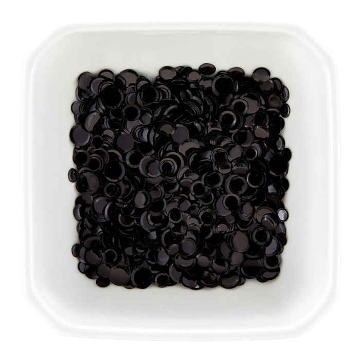 Cekiny-spellbinders-black-smooth-discs-color-essentials-sequins-scs-240_1.jpg
