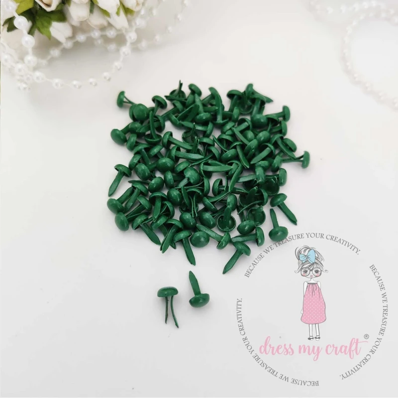 Ćwieki-dress-my-craft-brads-colored-deep-green-100pcs-dmca6110_1.jpg