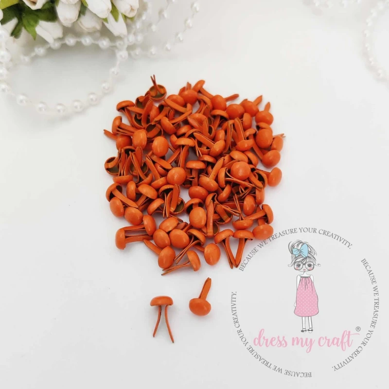 Ćwieki-dress-my-craft-brads-colored-bright-orange-100pcs-dmca6099_1.jpg