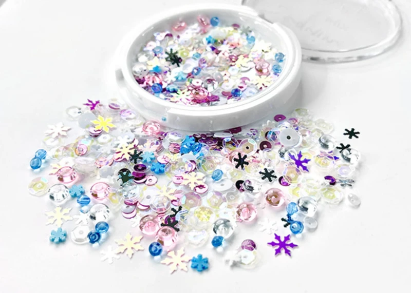 Cekiny-picket-fence-studios-candied-snow-sequin-mix-sqc-179_1.jpg