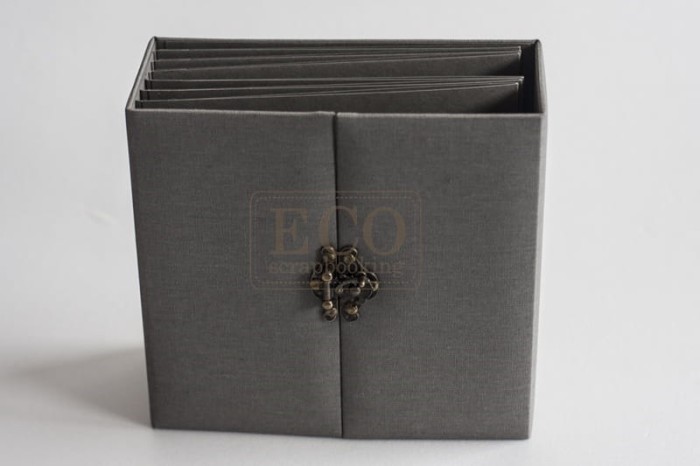 album-bazyliszek-szary-6-kart z zapieciem_2.jpg