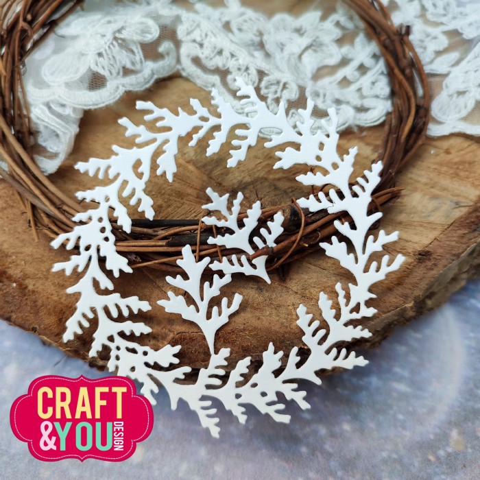 Wykrojnik-leaves-wreath-wianek-z-listkami-CW206_1.jpg