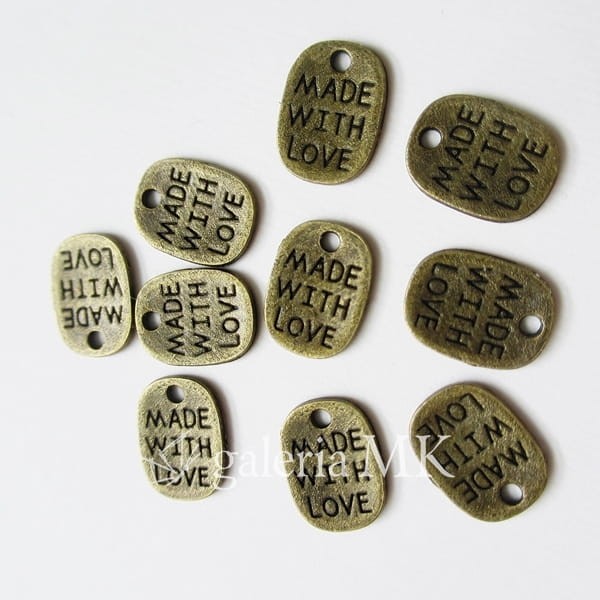 Zawieszka-made-with-love_1.jpg