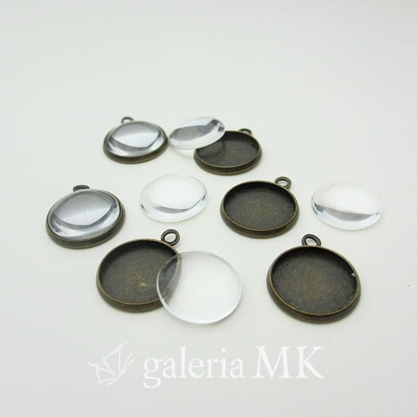 Zestaw-6-zawieszek+kaboszon_1.jpg