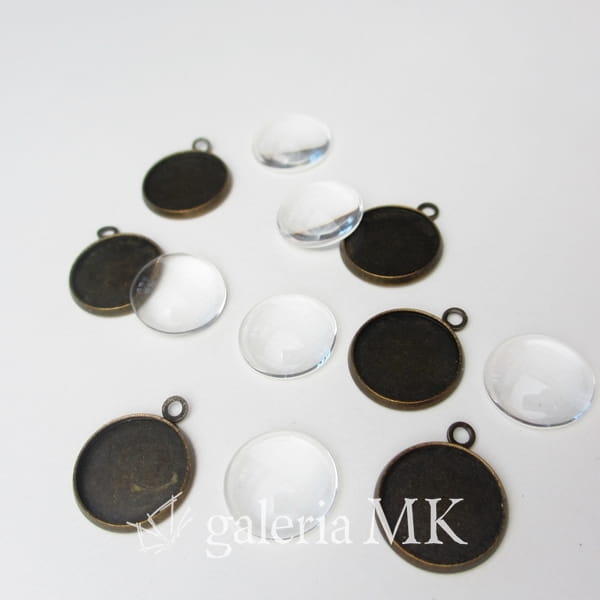 Zestaw-6-zawieszek+kaboszon_4.jpg