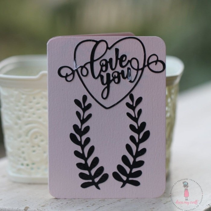 Wykrojnik-dress-my-craft-cutting-die-heart-with-swirls-dmcd2211_1.jpg