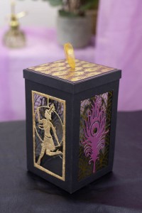 Wykrojnik-crafters-companion-the-roaring-twenties-showgirl_2.jpg