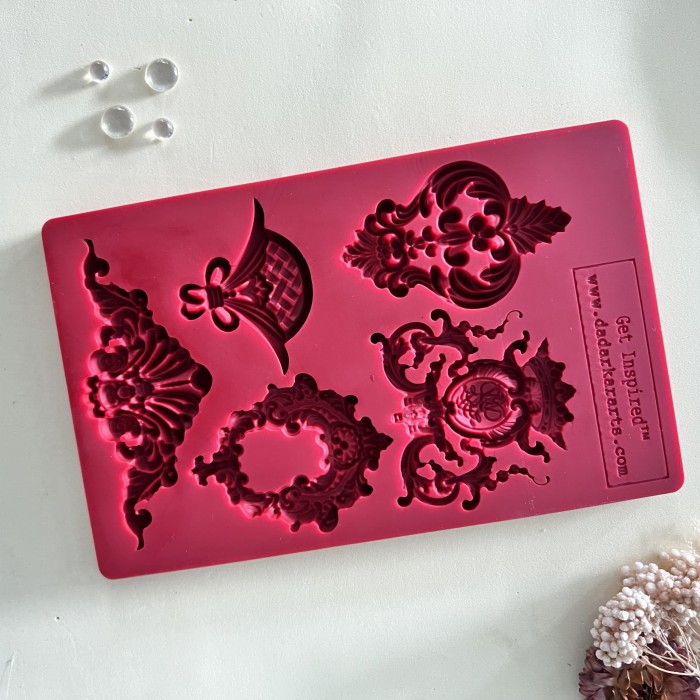 Foremka-silikonowa-dadarkar-arts-Crowns of Bavaria.jpeg