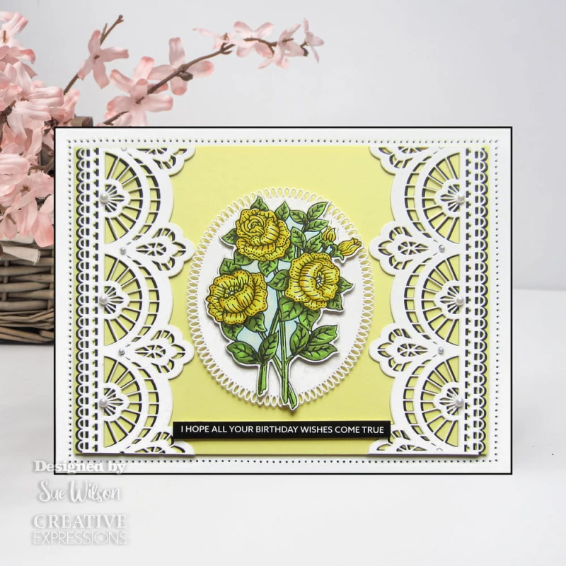 Wykrojnik-creative-expressions-sue-wilson-craft-die-border-collection-decorative-scalloped-border_1.jpg