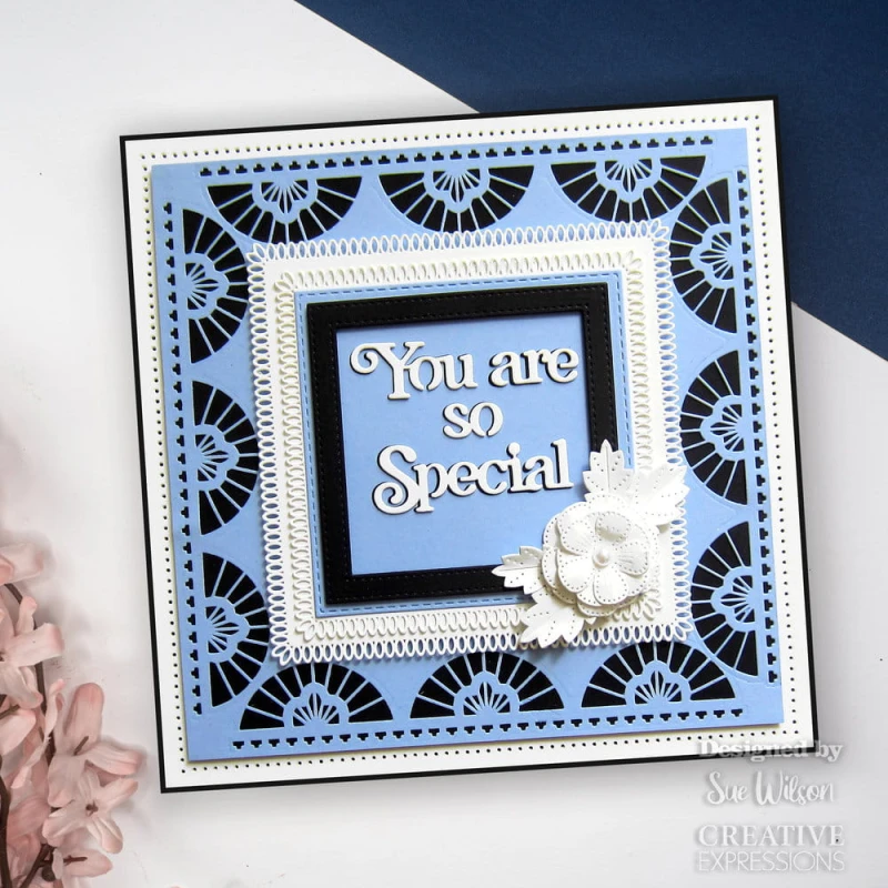 Wykrojnik-creative-expressions-sue-wilson-craft-die-border-collection-decorative-scalloped-border_4.jpg