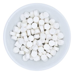 Woskowe-koraliki-spellbinders-white-wax-beads-100pcs-ws-032_2.jpg