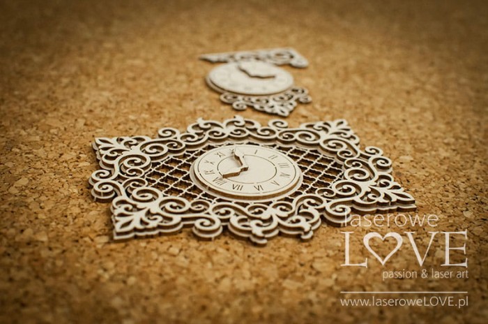 Tekturka-zegary-w-ramce-ornamentowej_1.jpg