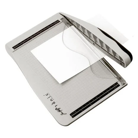 Gilotyna-tonic-tim-holtz-tim-holtz-8-inch-guillotine-160e.jpg