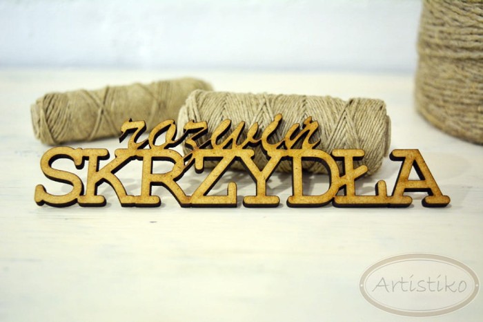 Napis Rozwiń skrzydła.jpg