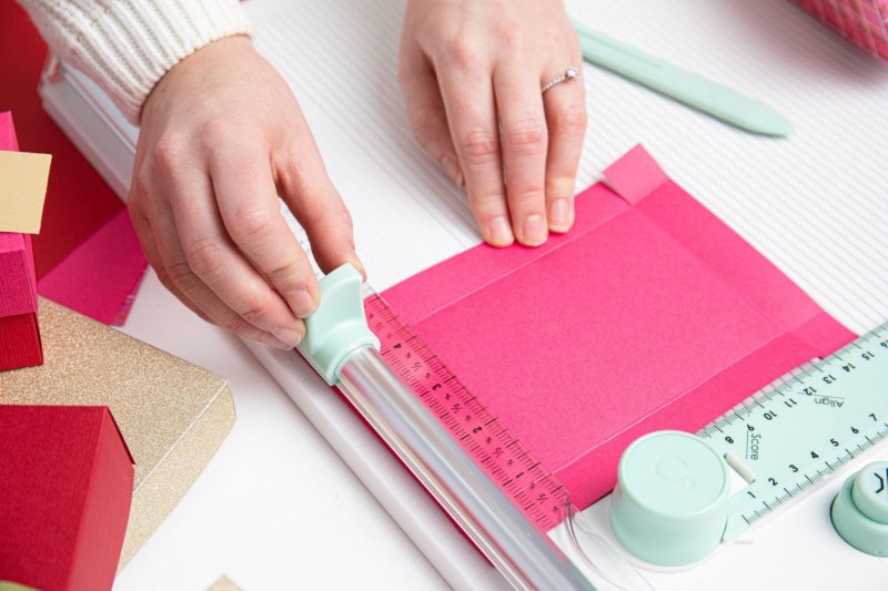 Tablica-do-bigowania-trymer-sizzix-scoring-board-trimmer-665797_5.jpg