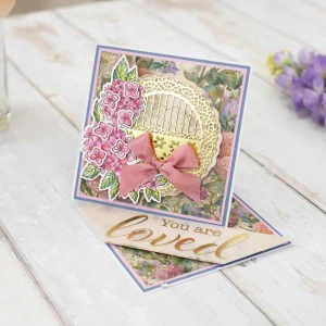 Wykrojnik-crafters-companion-hydrangea-ditsy-floral-doily_2.jpg