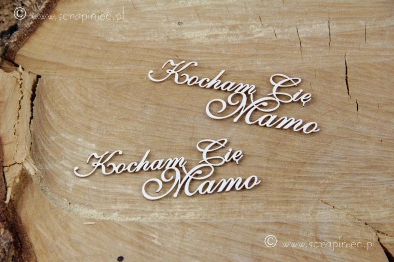 Dwa napisy KOCHAM CIĘ MAMO.jpg