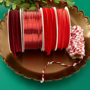 Wstazka-aksamitna-vivant-velvet-narrow-ribbon-20m-6mm-warm-red_1.jpg