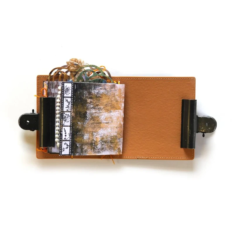 Journal-TN-Espresso-Ochre-TN07_2.jpg