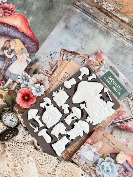 Foremka-silikonowa-prima-marketing-return-to-wonderland-fairlyland-fungi_1.jpg