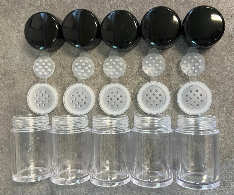 Zestaw-pustych-buteleczek-lindys-stamp-gang-shaker-jars-2-oz-empty-5szt.jpg