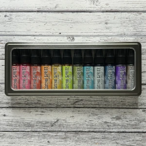 Pudelko-na-mgielki-ranger-tim-holtz-distress-spritz-storage-tin_3.jpg