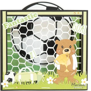 Wykrojnik-marianne-design-craftable-soccer-ball-cr1691_1.jpg