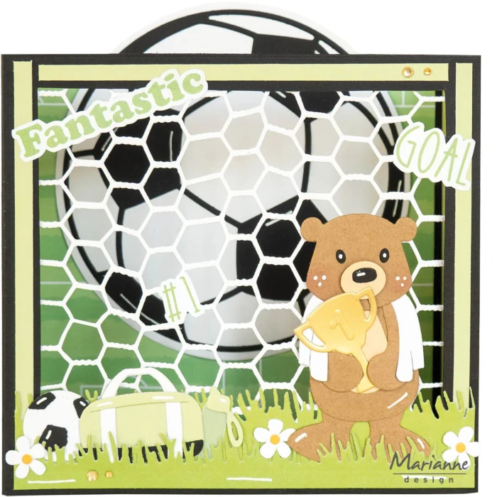 Wykrojnik-marianne-design-craftable-soccer-ball-cr1691_1.jpg