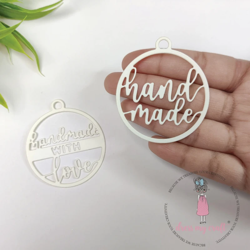 Wykrojnik-dress-my-craft-basic-handmade-badges_1.jpg