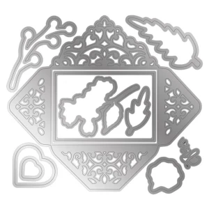 Zestaw-wykrojnikow-i-stempli-crafters-companion-letters-from-the-heart-lace-envelope_1.jpg