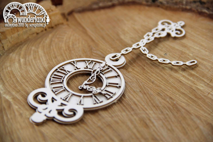 IMG_9796_Wonderlnd - Clock on a chain_1.jpg