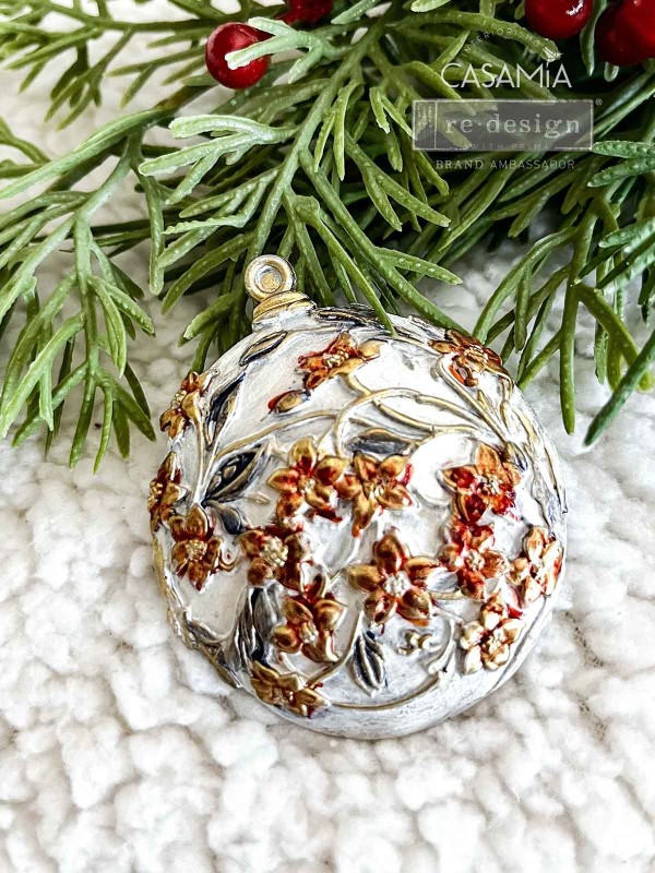Foremka-silikonowa-shimmering-holiday-ornaments_4.jpg