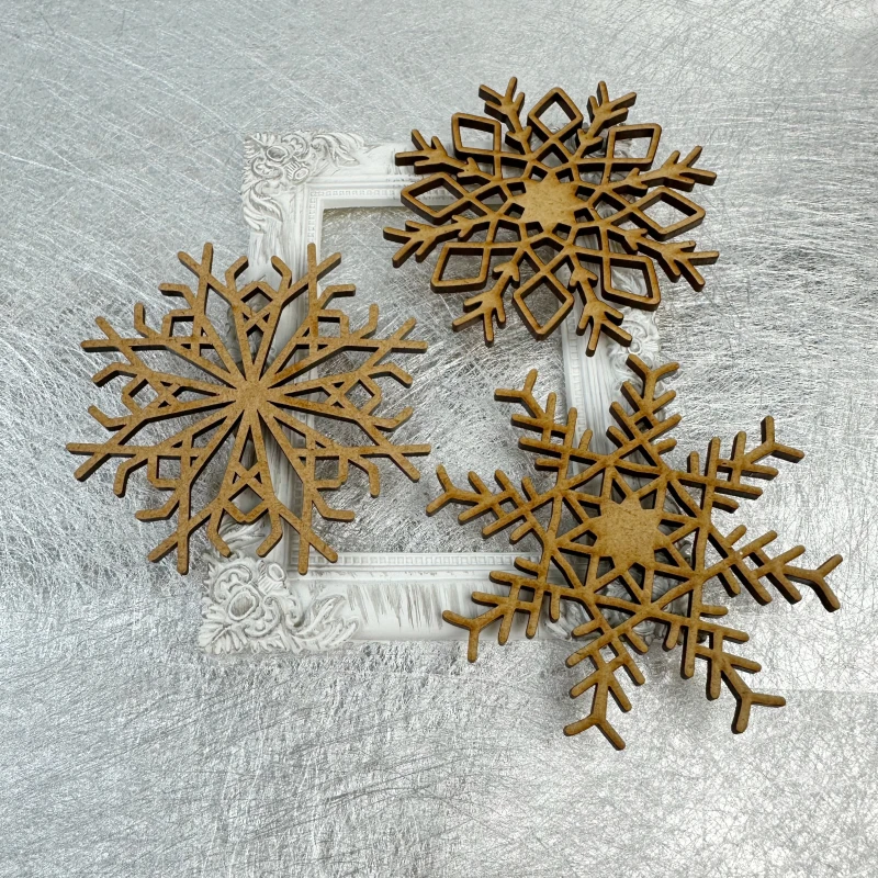 Element-ozdobny-z-mdf-śnieżynki3szt.jpeg