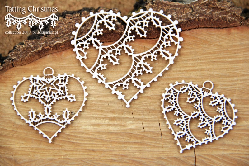 Tatting Christmas - small hearts.jpg