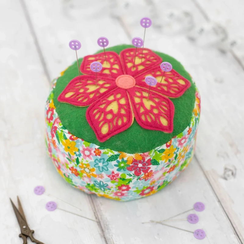 Wykrojnik-crafters-companion-multi-craft-dies-lace-flower_2.jpg