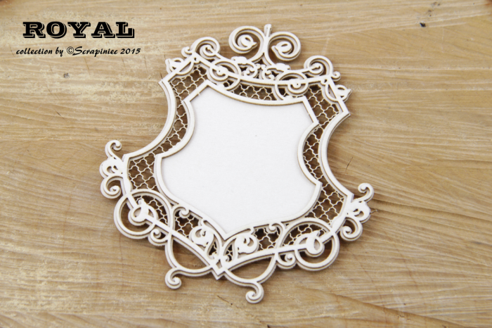 Royal szyld DUŻY z emblematem.jpg