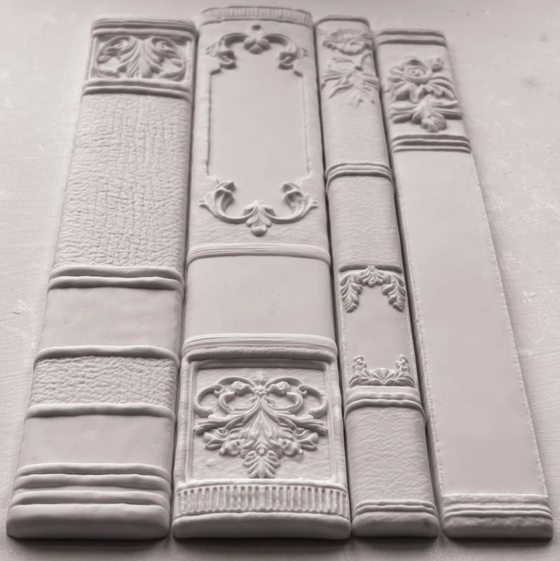 Foremka-silikonowa-Bookish6x10-IOD-MOU-BOO.jpg