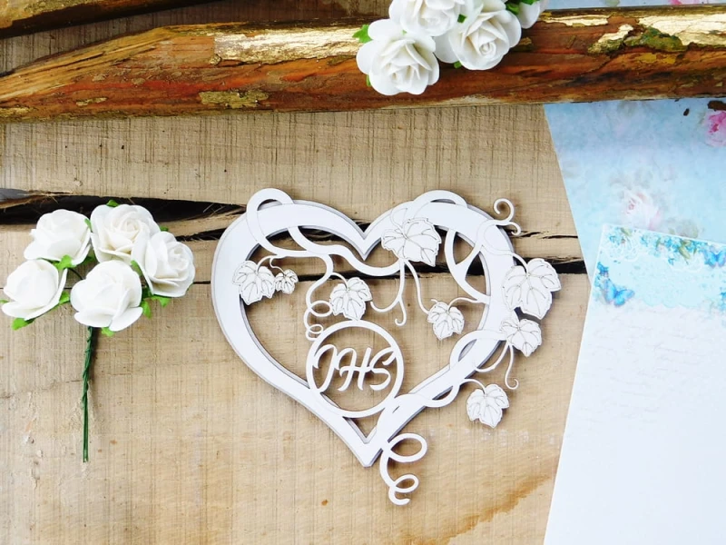 Pierwsza Komunia II - WINOROŚL na sercu IHS 3D.jpg