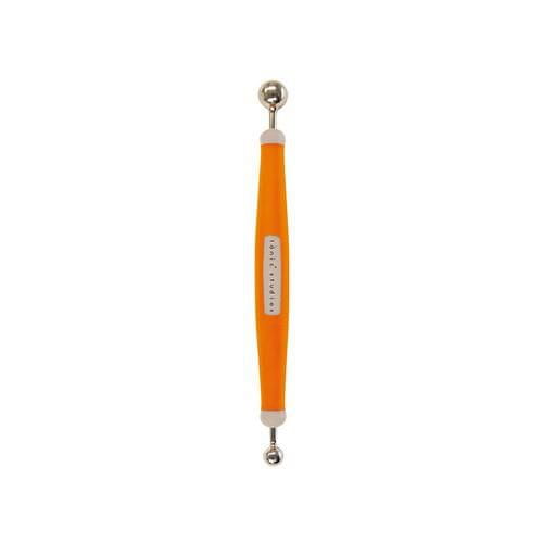 tonic-studios-tools-embossing-tool-12mm-8mm.jpg