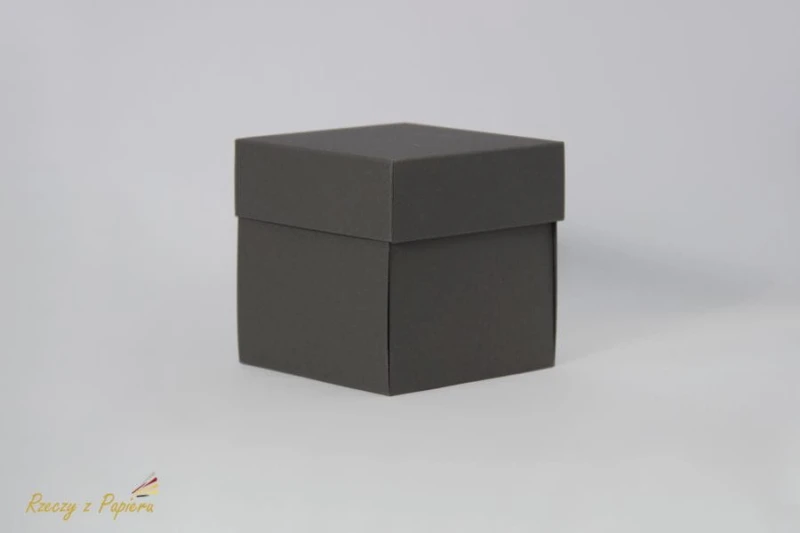 exploding box_szary.jpg
