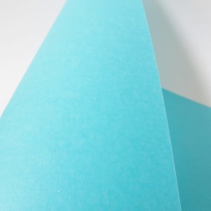 papier-półprzezroczysty-turkusowy-250g-30x30_2.jpg